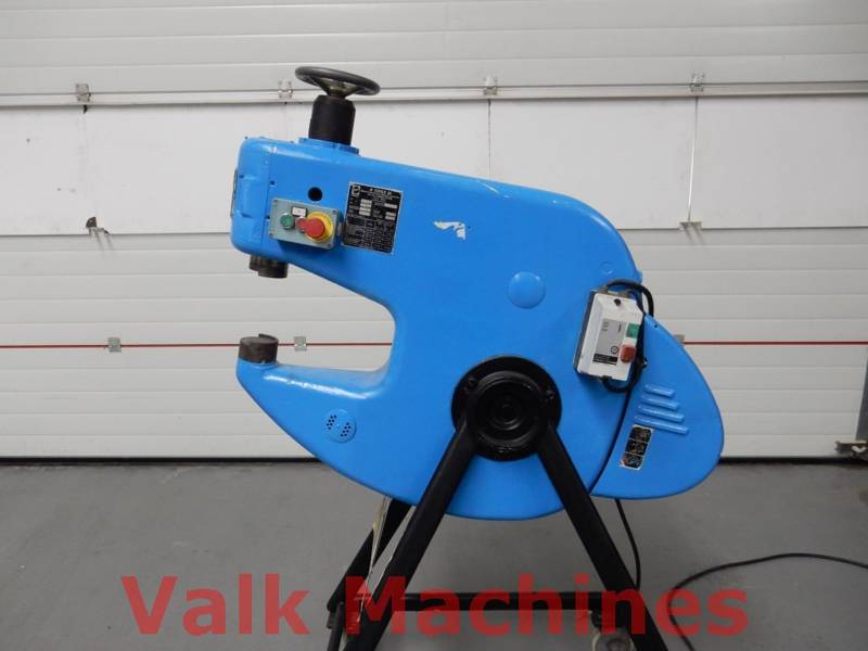 For sale Used kraftformer Eckold KF 310 Piccolo Valk Machines BV